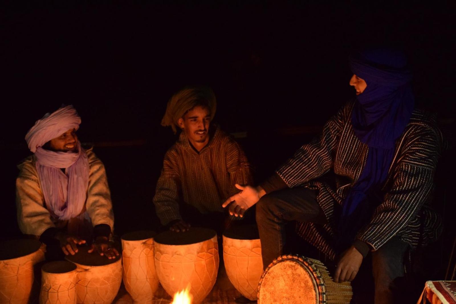 Merzouga Highdune Camp With Heated Tents Екстериор снимка